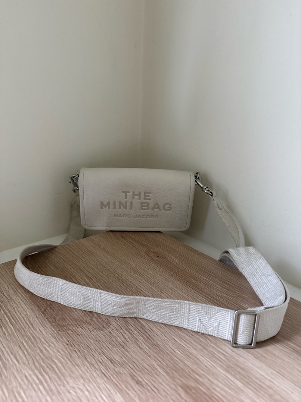Marc Jacobs Mini Crossbody Bag in Cream White - Picture 4 of 16
